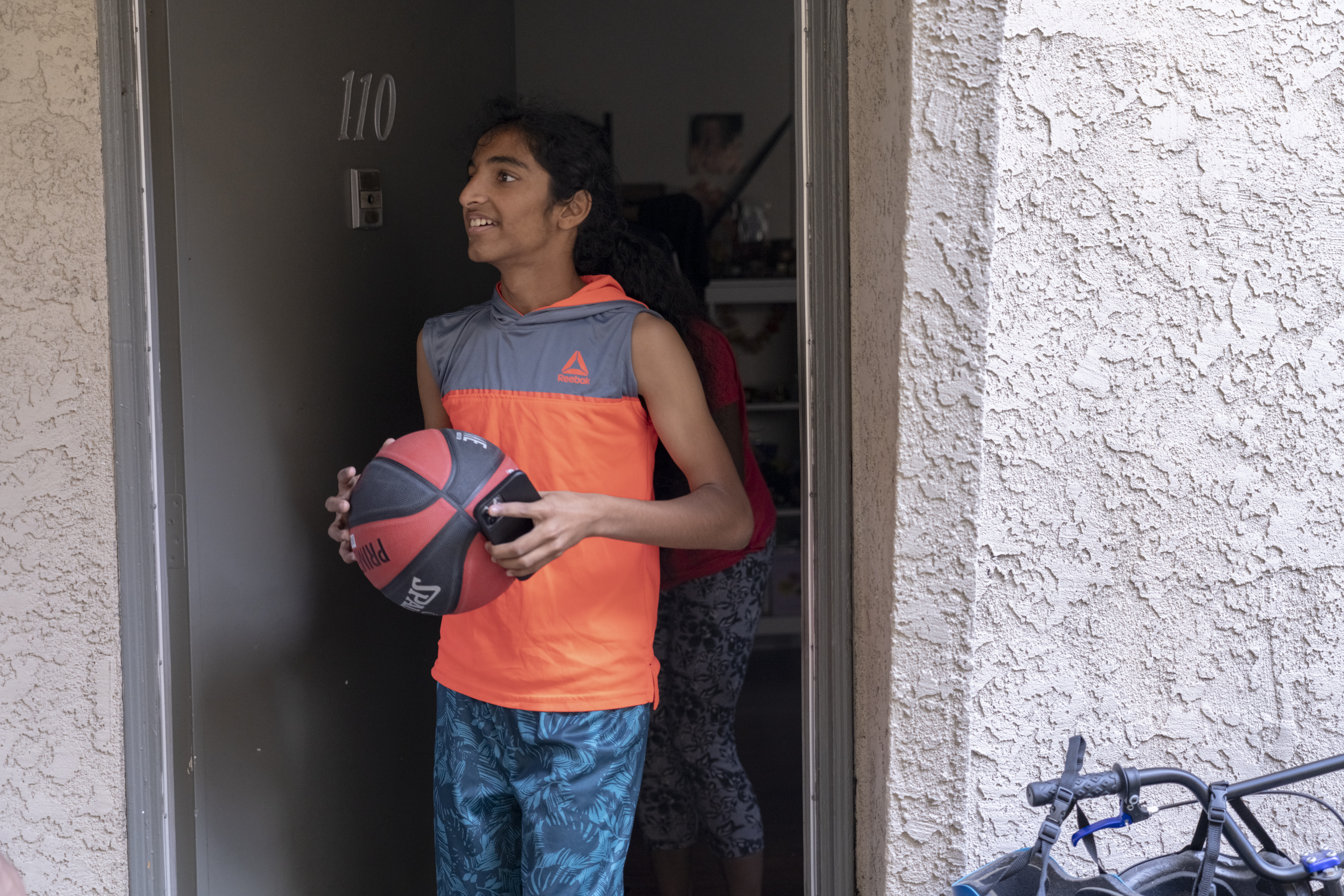 220516_Shetty_Family_LA_0769